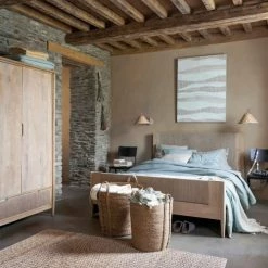 Maisons Du Monde Appliques Murales Et Spots Applique En Bois De Chêne, Métal Doré Et Abat-jour En Rotin Tressé Main -Éclairage Soldes 2024 applique en bois de chene metal dore et abat jour en rotin tresse main 1000 2 31 222702 3