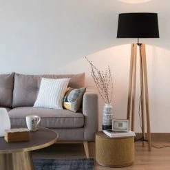 Maisons Du Monde Lampadaires Lampadaire En Chêne Et Abat-jour Noir H146 -Éclairage Soldes 2024 lampadaire en chene et abat jour noir h146 1000 13 25 194816 3