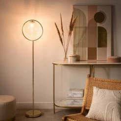 Maisons Du Monde Lampadaires Lampadaire Globe En Verre Et Métal Doré -Éclairage Soldes 2024 lampadaire globe en verre et metal dore 1000 11 25 211134 5
