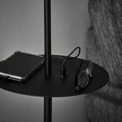 Markslöjd Lampadaires Lampadaire Liseuse Avec Tablette Et Port USB Noir H144cm -Éclairage Soldes 2024 lampadaire liseuse avec tablette et port usb noir h144cm 2