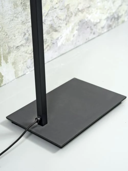 It's About Romi Lampadaires Lampadaire Noir Avec Abat-jour Blanc H160cm 7 It's About Romi Lampadaires Lampadaire Noir Avec Abat-jour Blanc H160cm – Image 5