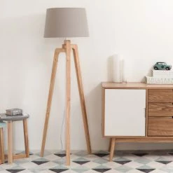 Maisons Du Monde Lampadaires Lampadaire Trépied En Paulownia Et Abat-jour Gris H150 -Éclairage Soldes 2024 lampadaire trepied en paulownia et abat jour gris h150 1000 10 16 146550 4