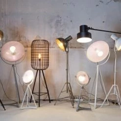 Bepurehome Lampadaires Lampadaire Trépied Métal Blanc Lampe Sur Pied -Éclairage Soldes 2024 lampadaire trepied metal blanc lampe sur pied 2