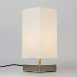 QAZQA Lampes à Poser Lampe De Table En Métal Blanc -Éclairage Soldes 2024 lampe de table en metal blanc 9