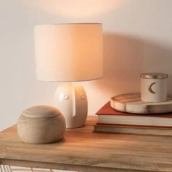 Maisons Du Monde Lampes à Poser Lampe En Céramique Et Abat-jour En Coton Blancs -Éclairage Soldes 2024 lampe en ceramique et abat jour en coton blancs 1000 13 34 222951 3