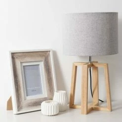 Maisons Du Monde Lampes à Poser Lampe En Hévéa Avec Abat-jour Gris -Éclairage Soldes 2024 lampe en hevea avec abat jour gris 1000 5 30 151730 3