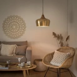 Maisons Du Monde Suspensions Suspension En Métal Doré Et Manguier 10 Maisons Du Monde Suspensions Suspension En Métal Doré Et Manguier -Éclairage Soldes 2024 suspension en metal dore et manguier 1000 16 39 177241 4